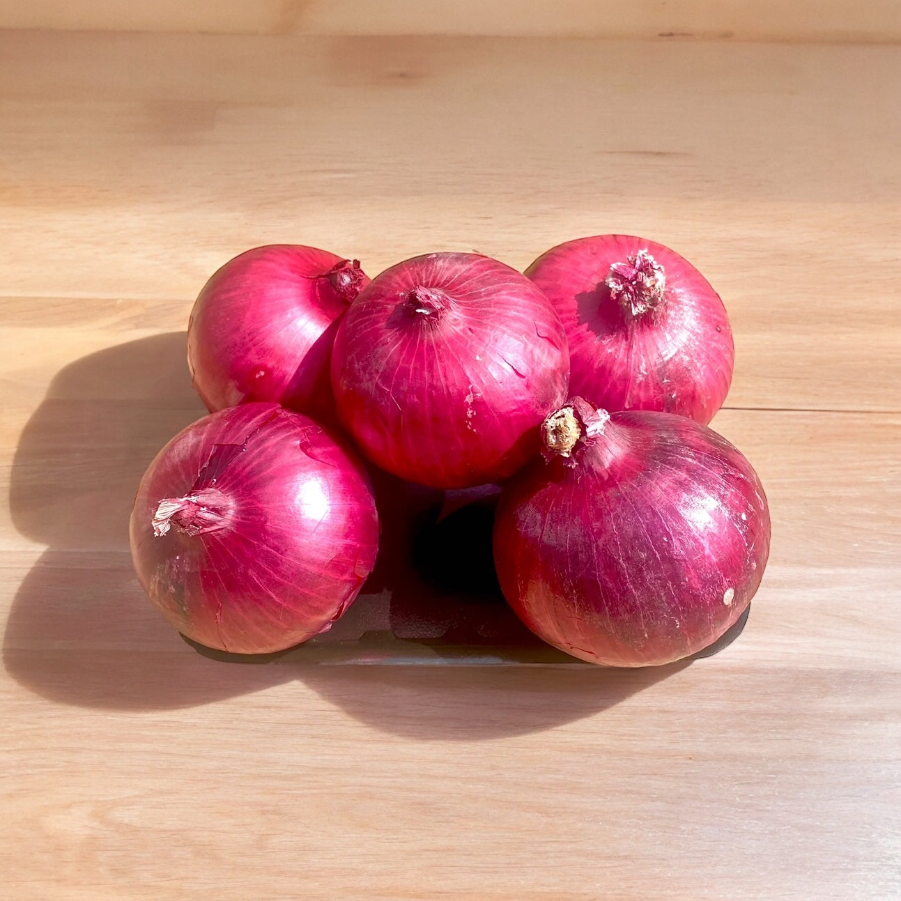 New Season Queensland Red (salad) Onion-The Village Grocer Club