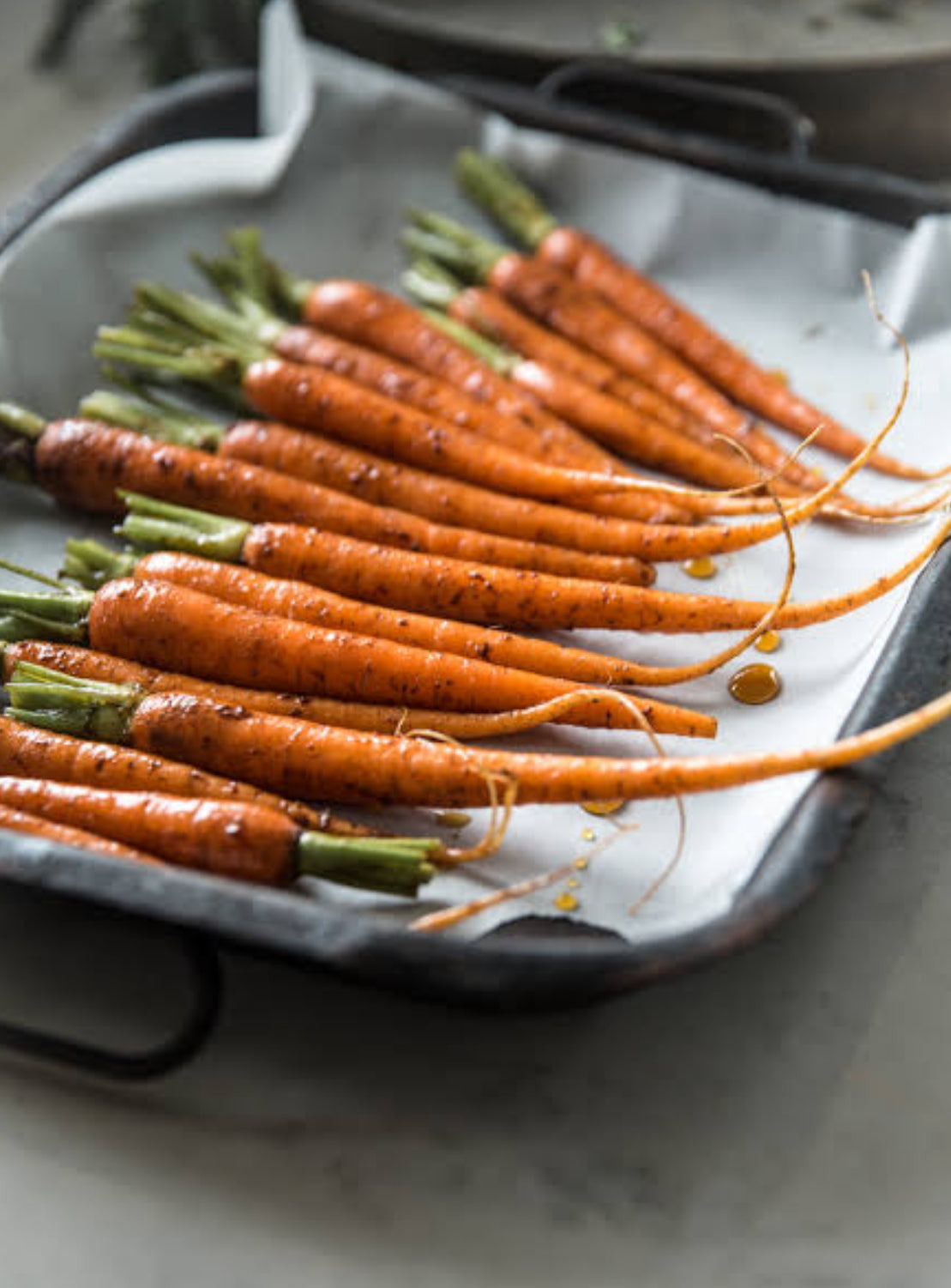 Dutch Carrots-The Village Grocer Club