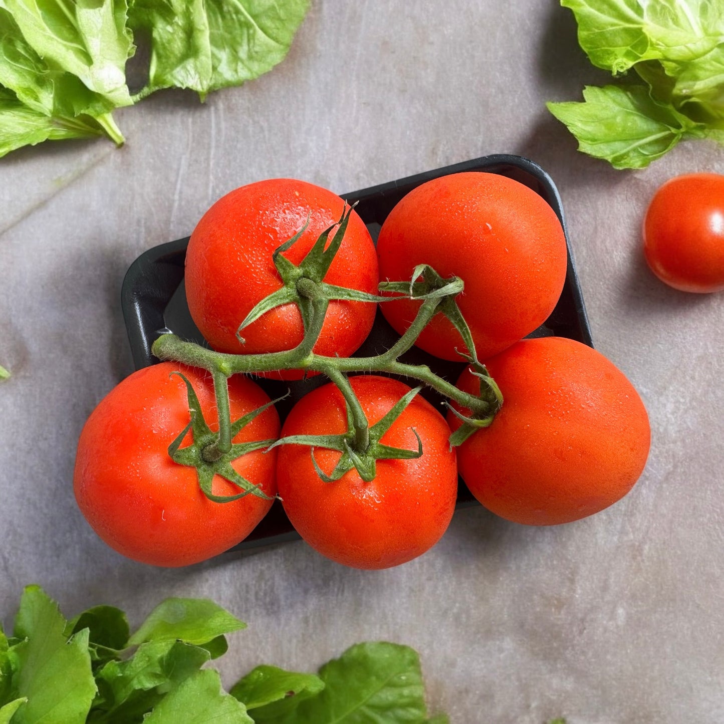 Tasty Large Hydroponic Truss Tomatoes-The Village Grocer Club