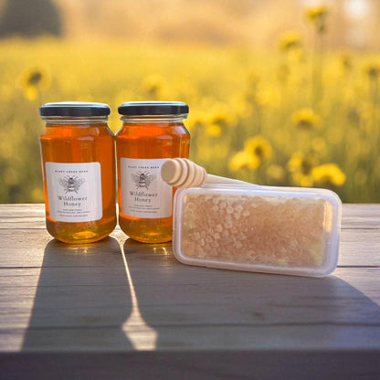 *Limited*  Award Winning Local Hinterland Honey & Honeycomb